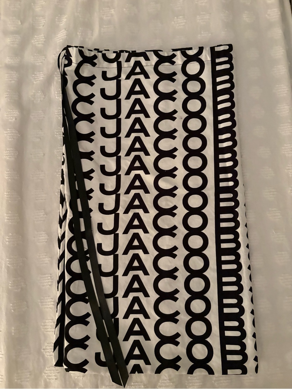 Marc Jacobs Dustbag - Picture 3 of 4